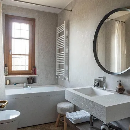 Casa Loumavi Bed & Breakfast *