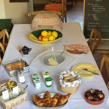 Casa Loumavi Bed & Breakfast Selvatelle